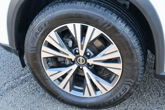 Used 2021 Nissan Rogue SV image 7