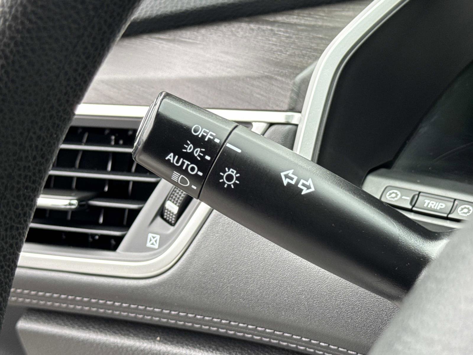 Used 2018 Honda Clarity image 9