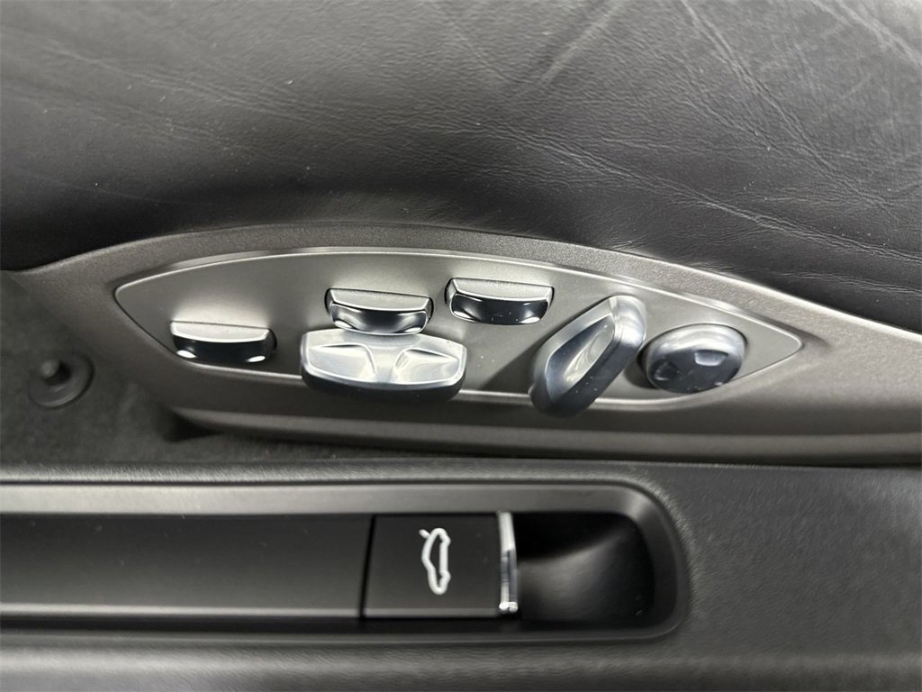 Certified 2021 Porsche 718 Boxster Spyder image 38