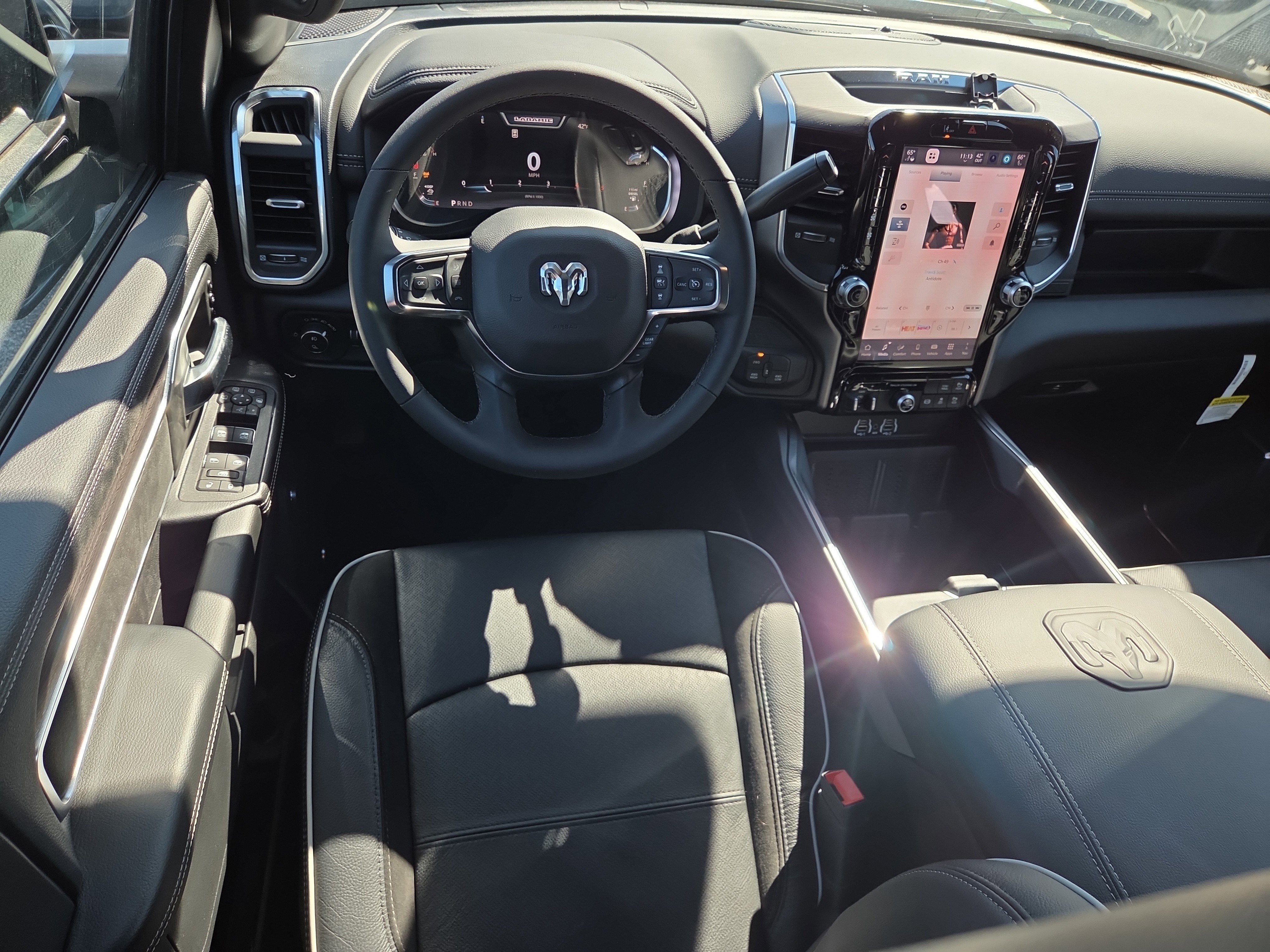 New 2026 RAM 3500 Laramie w/ Towing Technology Group image 7