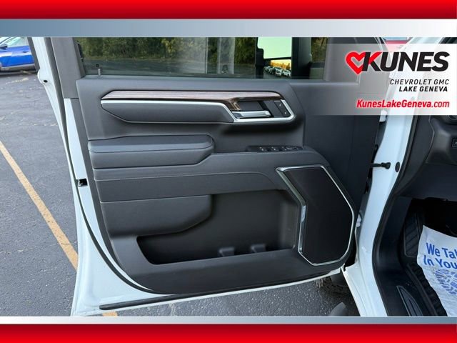 Used 2025 Chevrolet Silverado 2500 LT w/ Trail Boss Package image 16