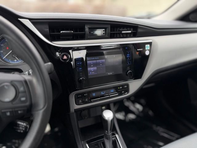 Used 2017 Toyota Corolla LE w/ Carpet Mat Package (TMS) image 24