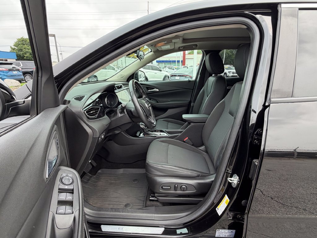Used 2022 Buick Encore GX Select w/ Experience Buick Package FWD image 19