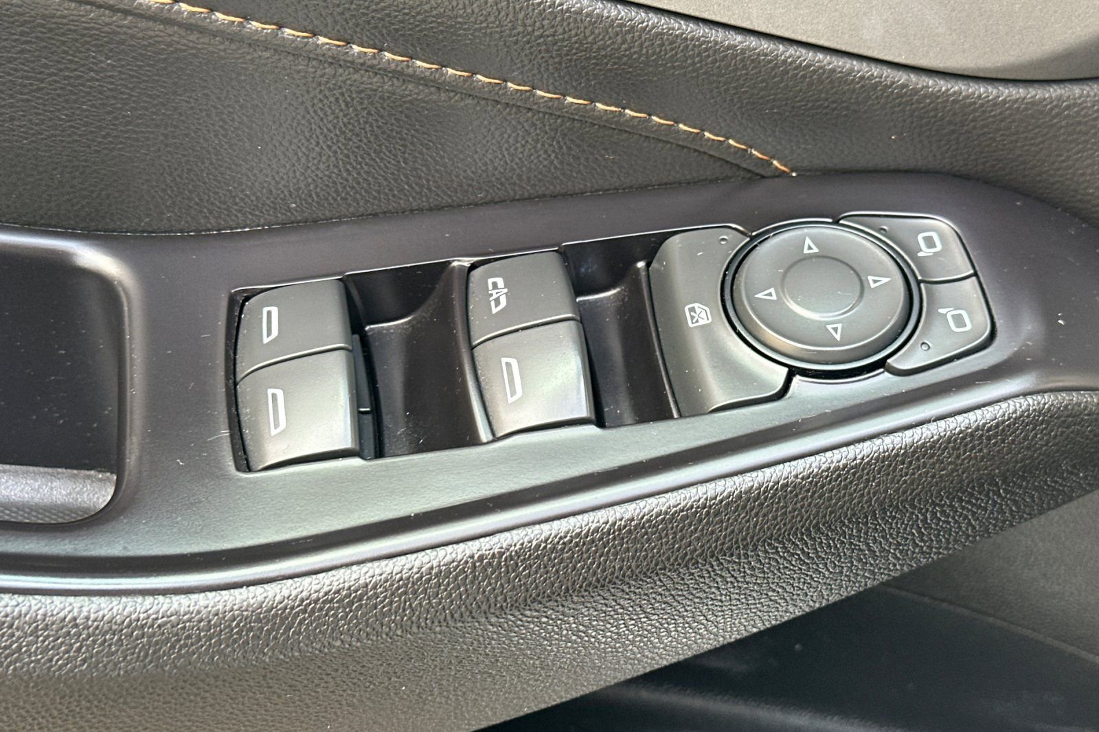 Certified 2020 Chevrolet Traverse RS image 12