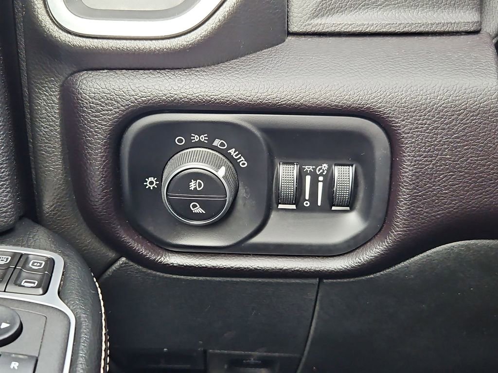 Certified 2024 RAM 3500 Laramie w/ Night Edition image 18