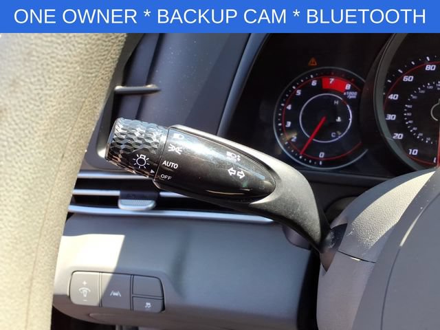 Used 2023 Hyundai Elantra SEL w/ Cargo Package FWD image 22
