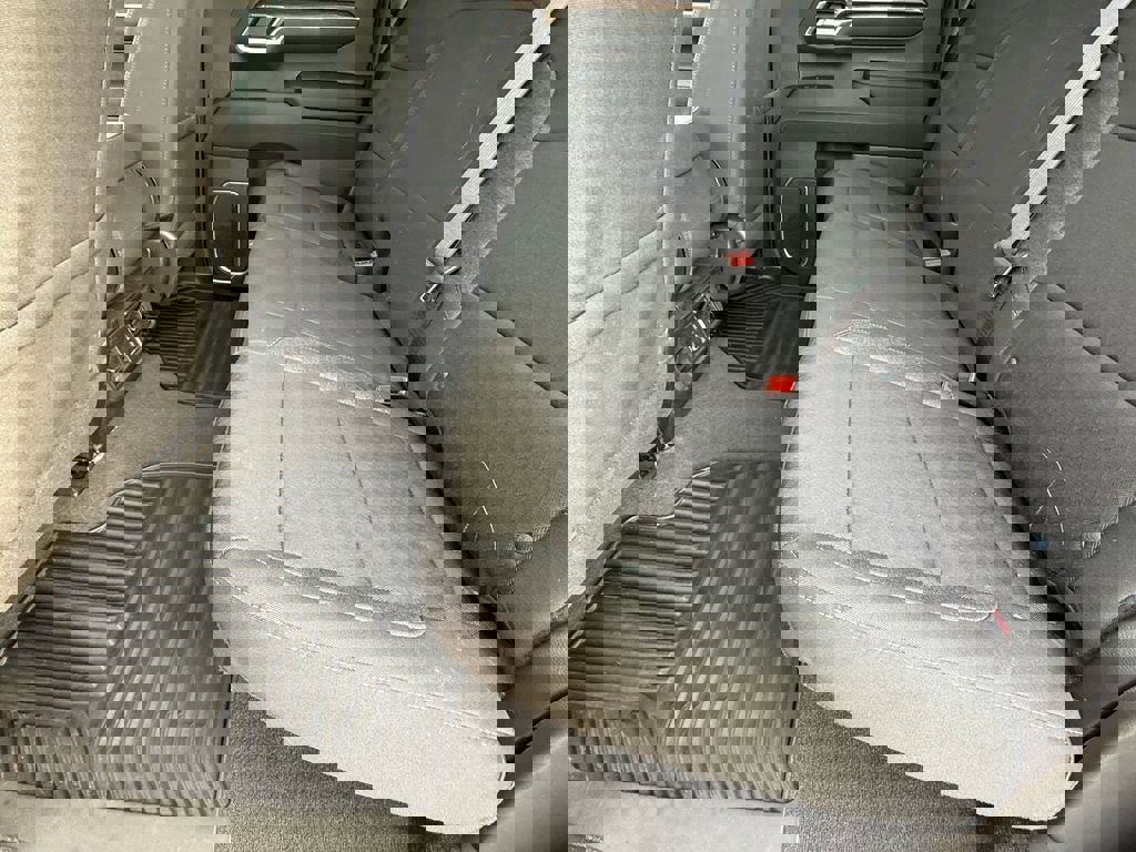 Used 2024 Chevrolet Silverado 1500 LT image 13