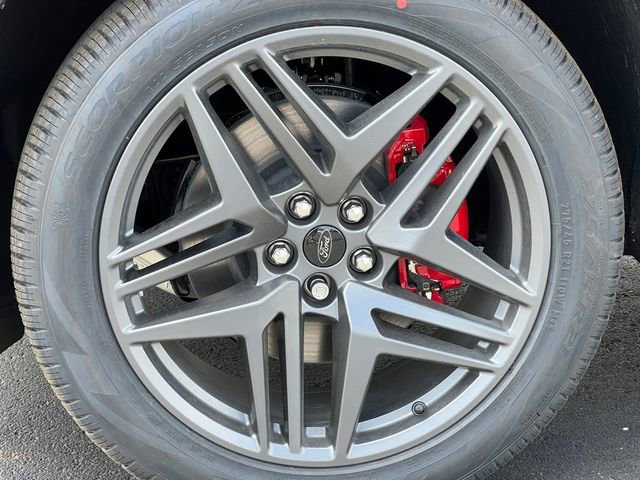 New 2026 Ford Explorer ST-Line image 9