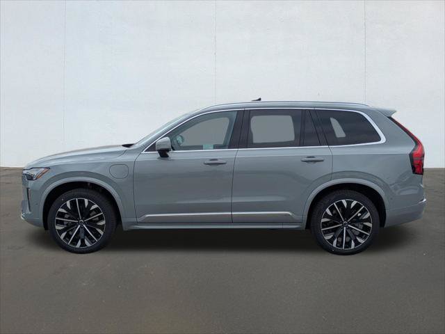New 2026 Volvo XC90 T8 Plus w/ Protection Package AWD/4WD image 3