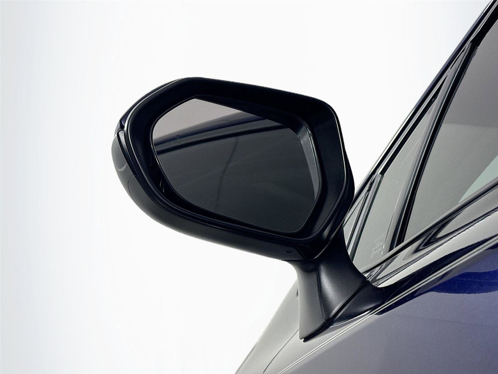 Used 2025 Toyota Corolla LE image 10