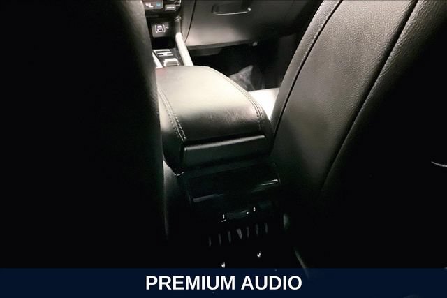 Used 2025 Jeep Compass Limited AWD/4WD image 13