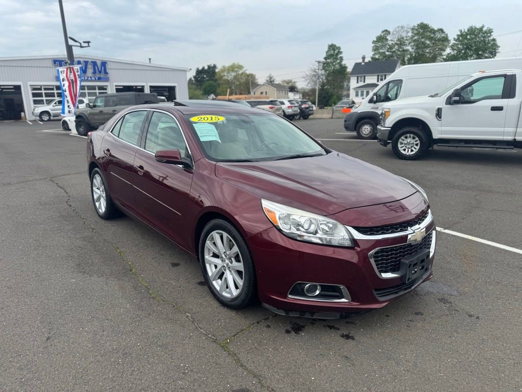 Used 2015 Chevrolet Malibu LT FWD image 3