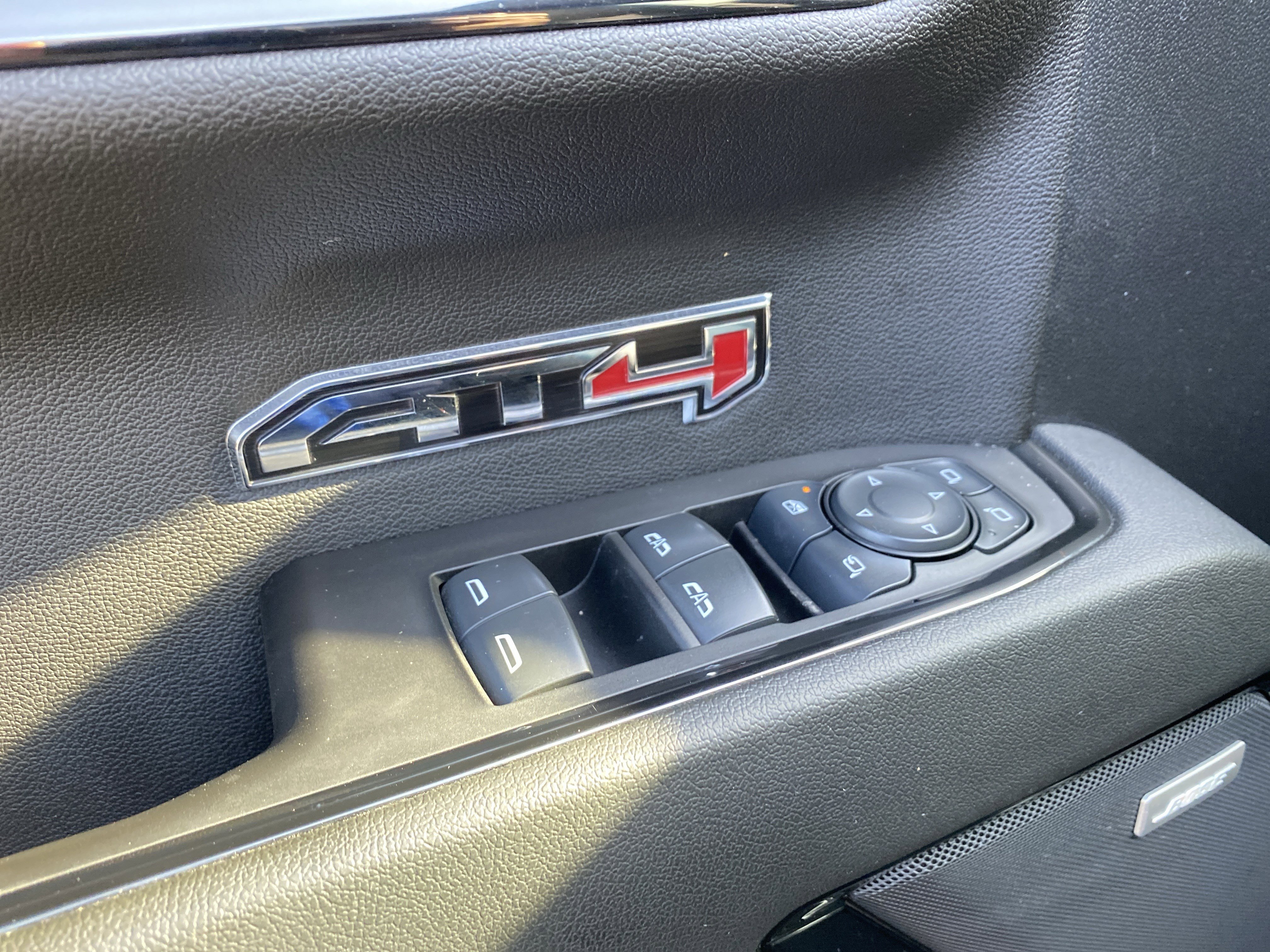 Used 2024 GMC Sierra 1500 AT4 w/ AT4 Premium Package image 26