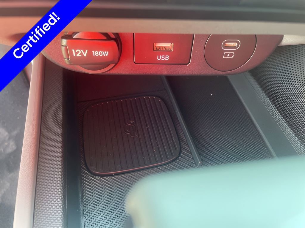 Used 2025 Hyundai Elantra Sport FWD image 11