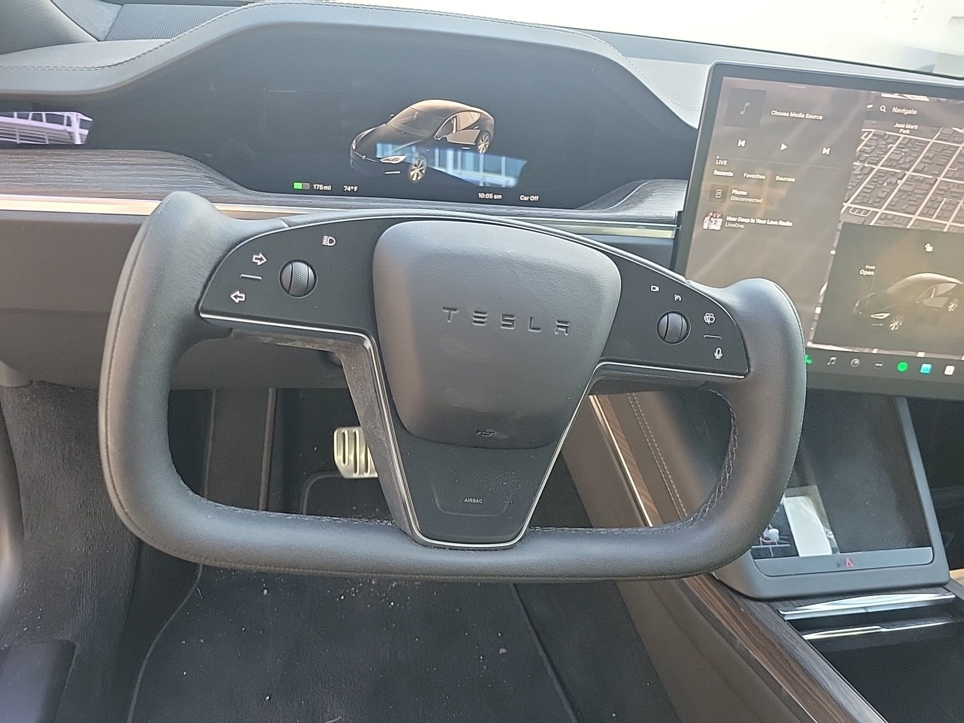 Used 2022 Tesla Model S image 21