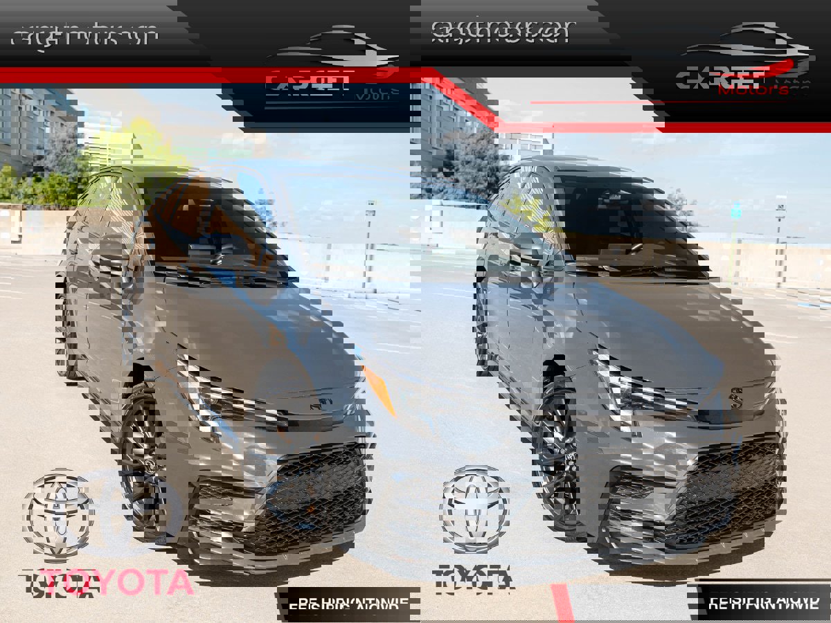 Used 2024 Toyota Corolla SE image 1