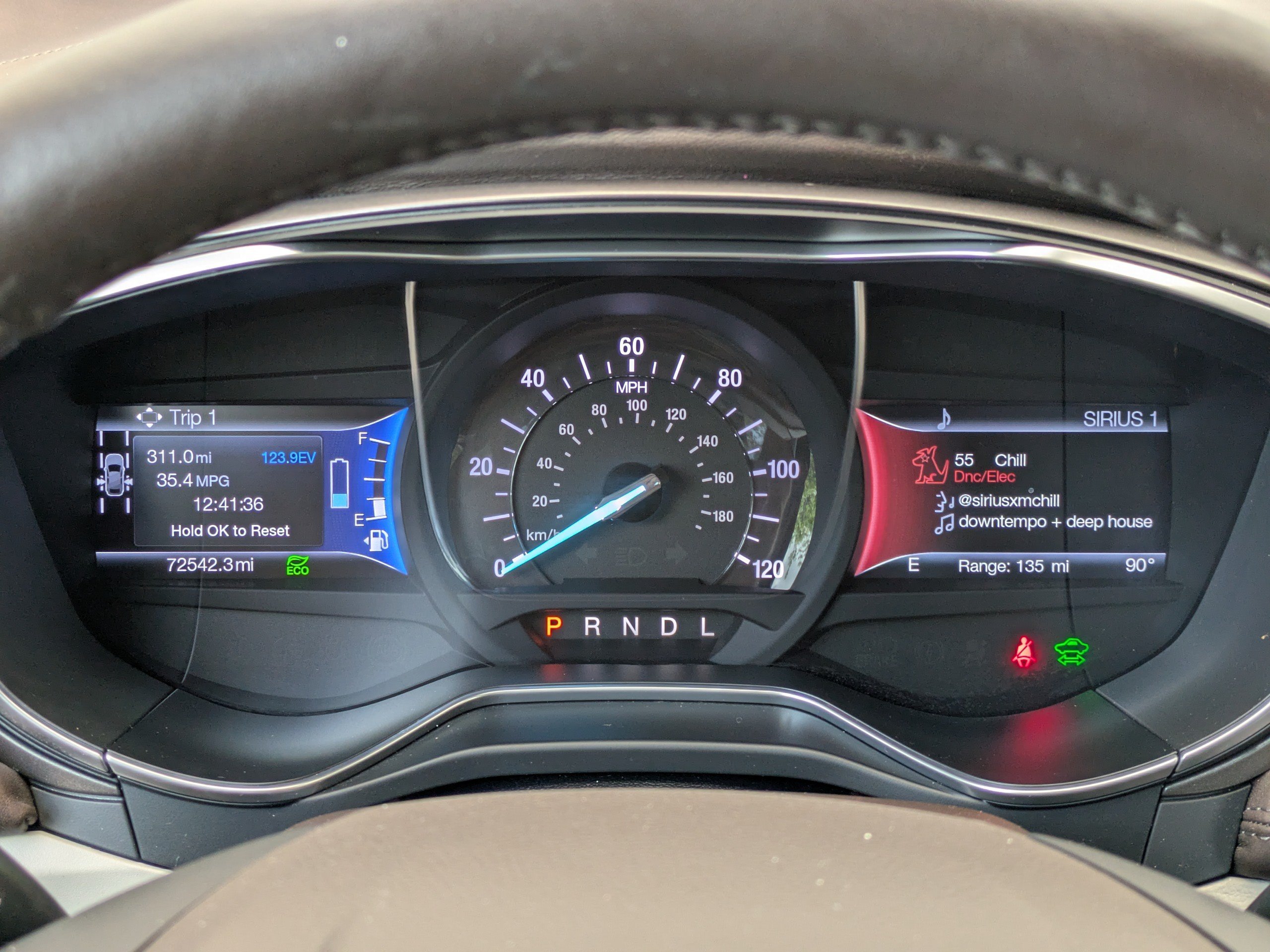 Used 2017 Ford Fusion Platinum FWD image 30
