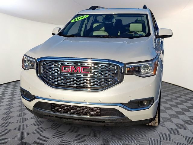 Used 2017 GMC Acadia Denali w/ Technology Package image 2