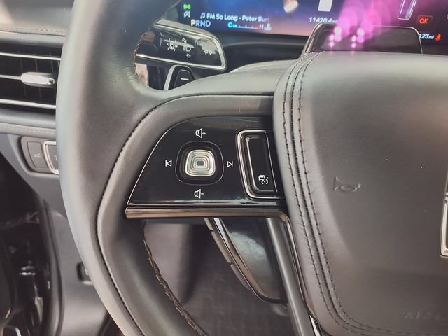 Used 2025 Lincoln Aviator Reserve w/ Equipment Group 201A AWD/4WD image 14