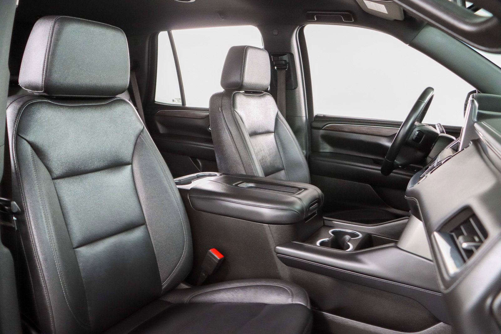 Used 2023 Chevrolet Tahoe LT image 30