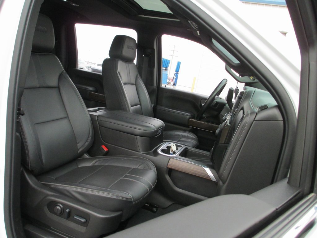 Used 2023 Chevrolet Silverado 2500 High Country image 21