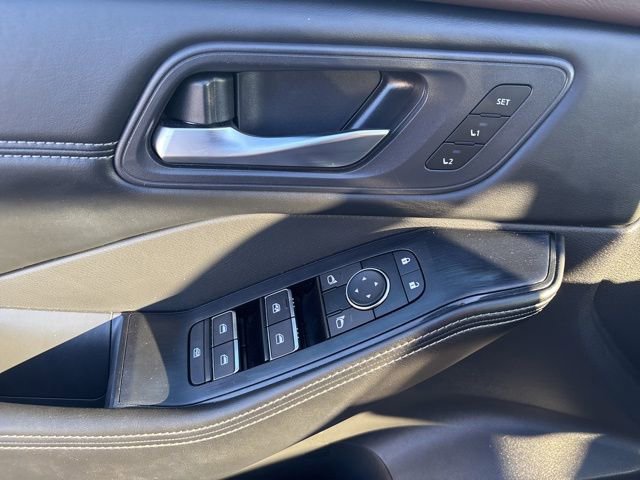 Used 2023 Nissan Rogue SL image 11