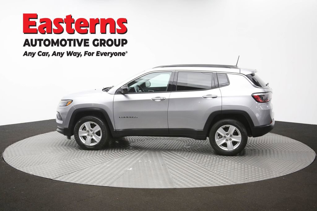 Used 2022 Jeep Compass Latitude w/ Convenience Group AWD/4WD image 60