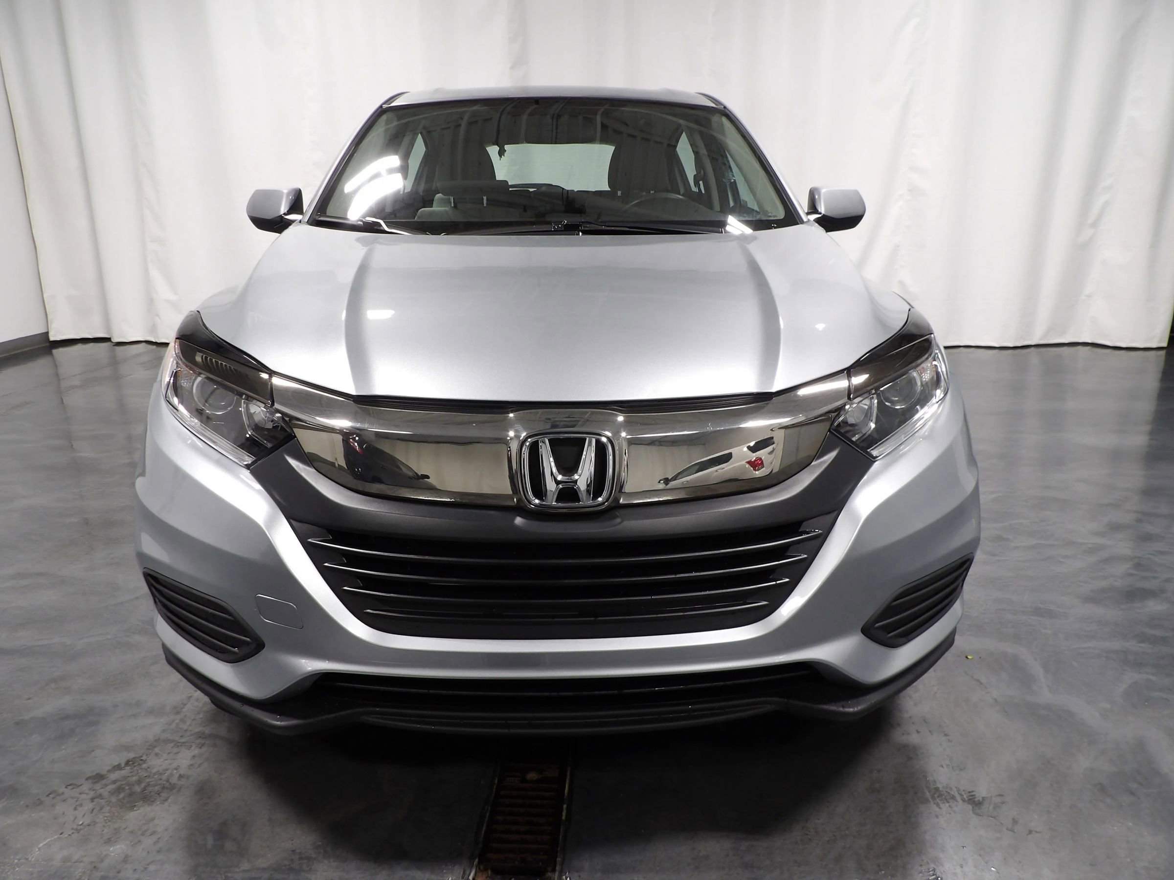 Used 2020 Honda HR-V LX image 2