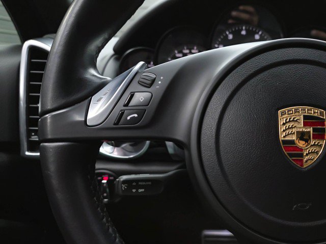 Used 2014 Porsche Cayenne GTS AWD/4WD image 20
