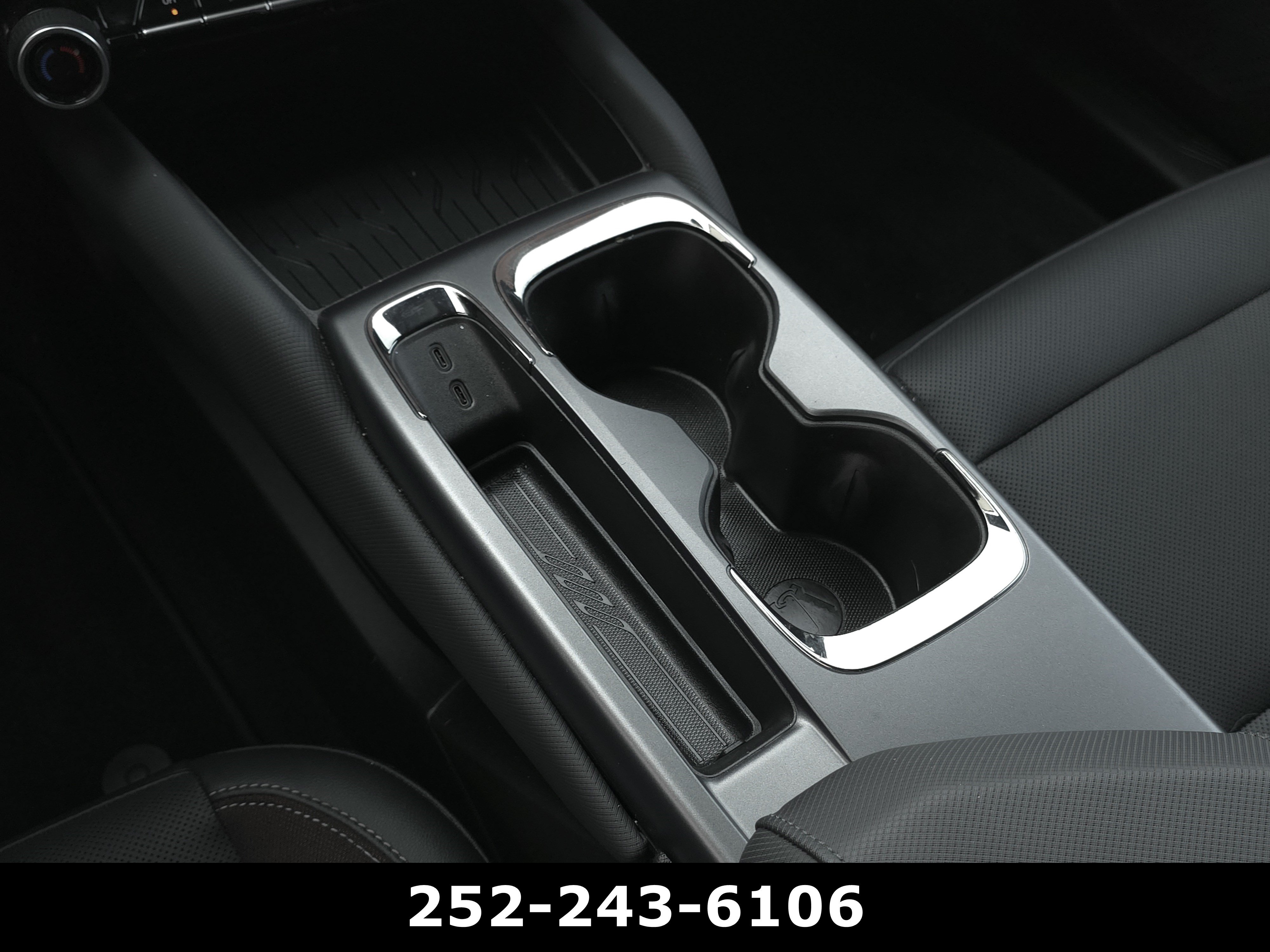Used 2024 Chevrolet Equinox EV RS FWD image 14