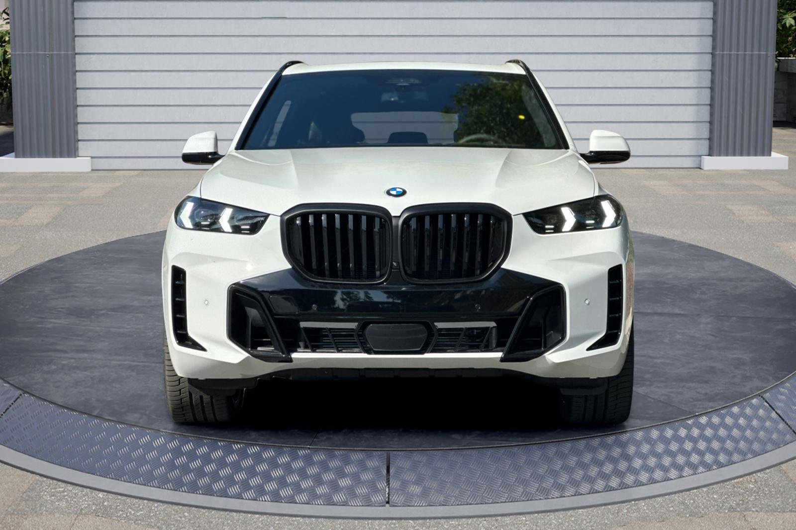 New 2026 BMW X5 xDrive40i image 2