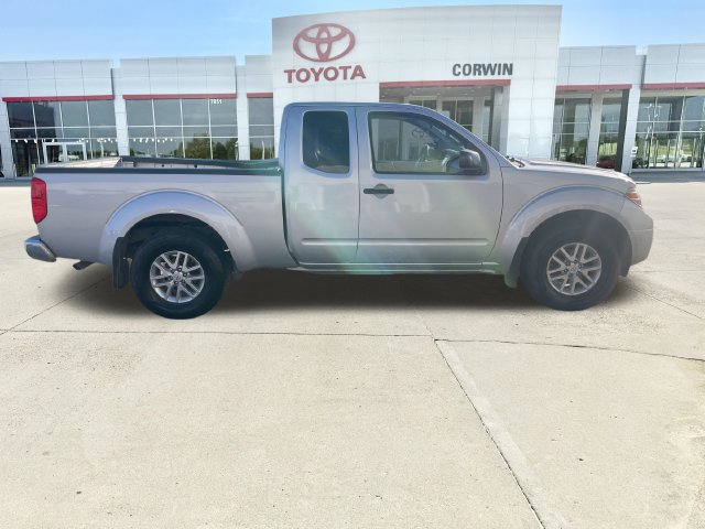 Used 2017 Nissan Frontier SV RWD image 6