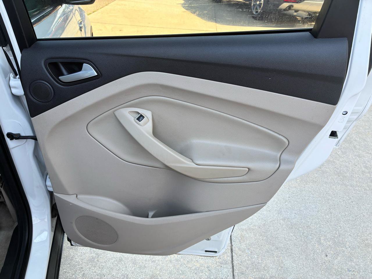 Used 2014 Ford Escape SE w/ Equipment Group 201A FWD image 14