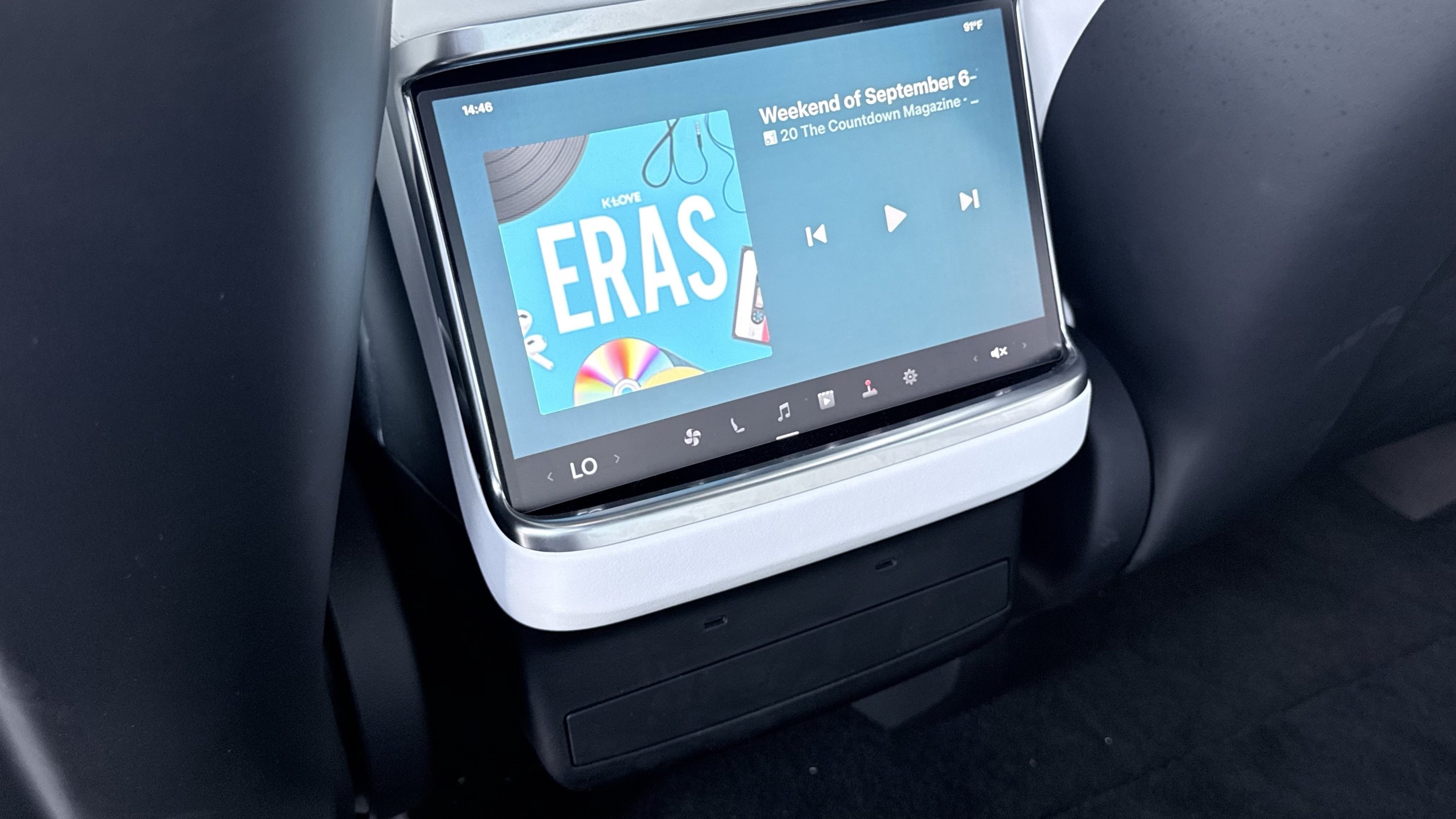 Used 2025 Tesla Model X AWD/4WD image 47