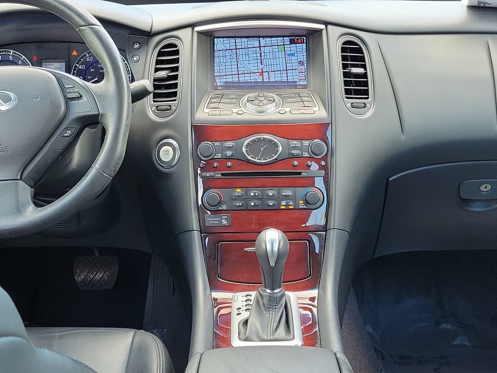 Used 2017 INFINITI QX50 2WD w/ Premium Plus Package image 15