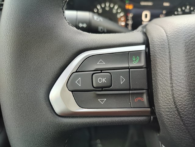 New 2026 Jeep Compass Latitude AWD/4WD image 17