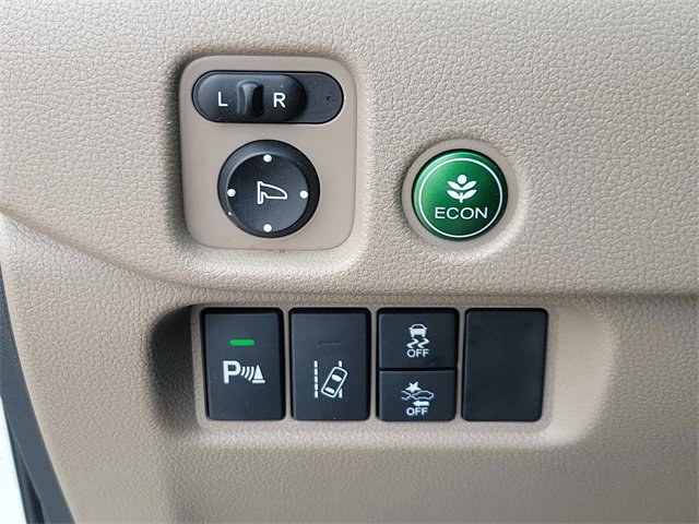 Used 2016 Honda Pilot Elite image 27