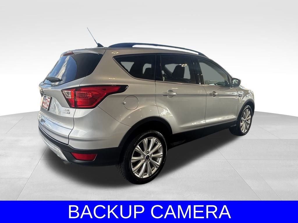 Used 2019 Ford Escape SEL image 4