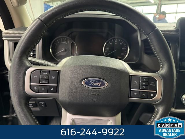Used 2024 Ford Expedition XLT image 19