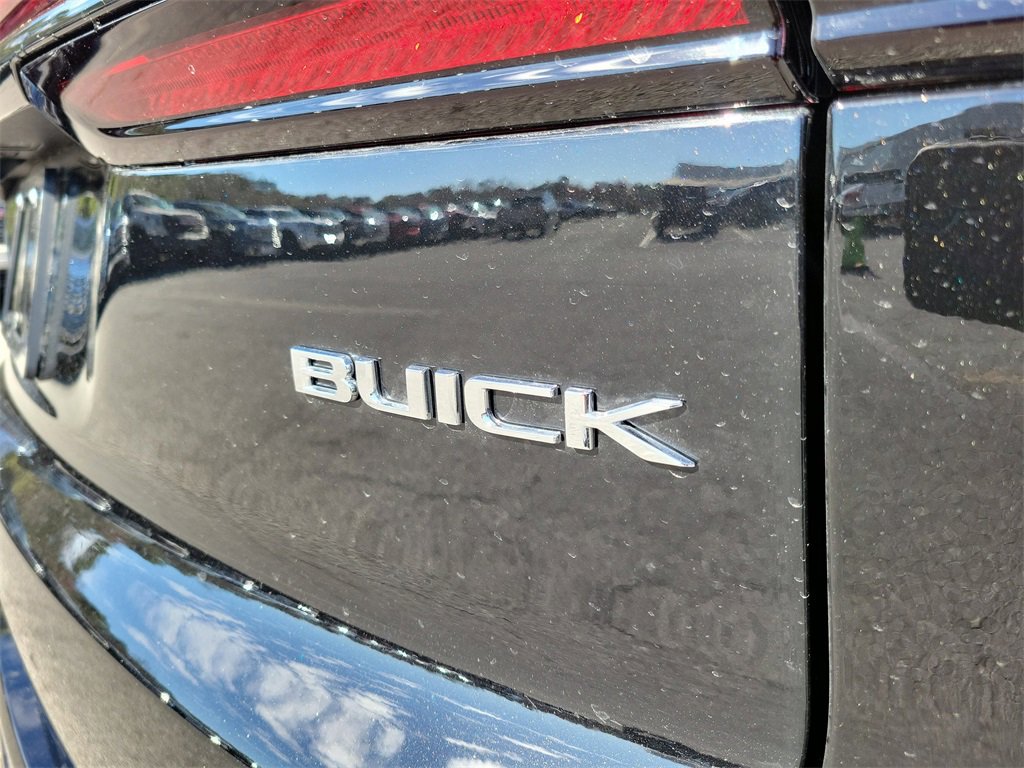 New 2025 Buick Enclave Sport Touring image 8