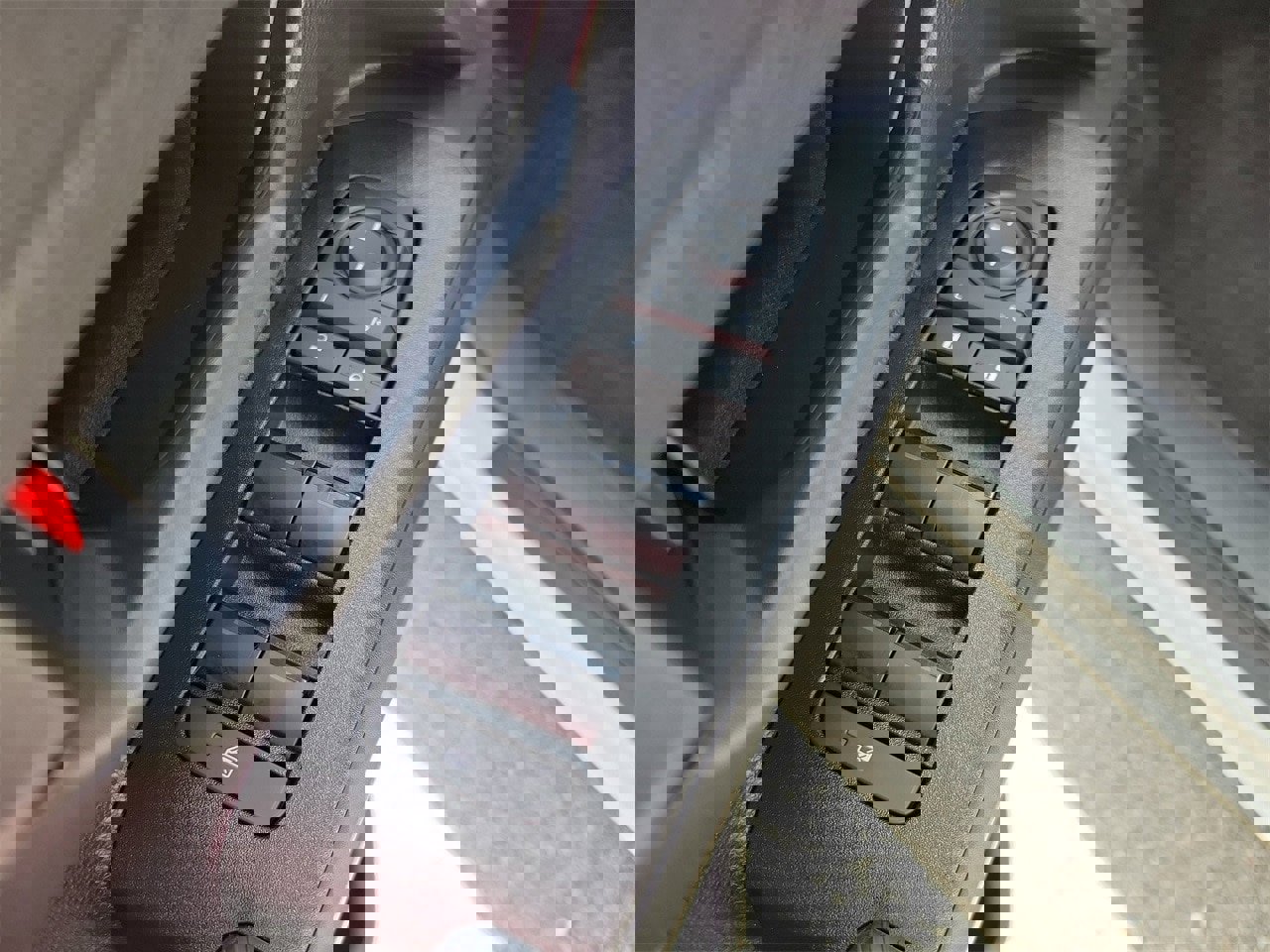 Used 2025 Toyota 4Runner SR5 image 13