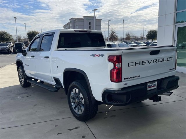 Used 2023 Chevrolet Silverado 2500 Custom w/ Custom Value Package image 10
