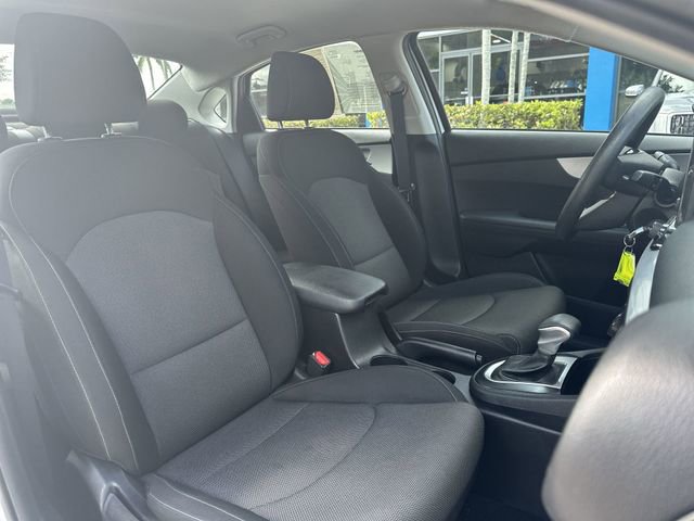 Used 2023 Kia Forte LXS FWD image 30