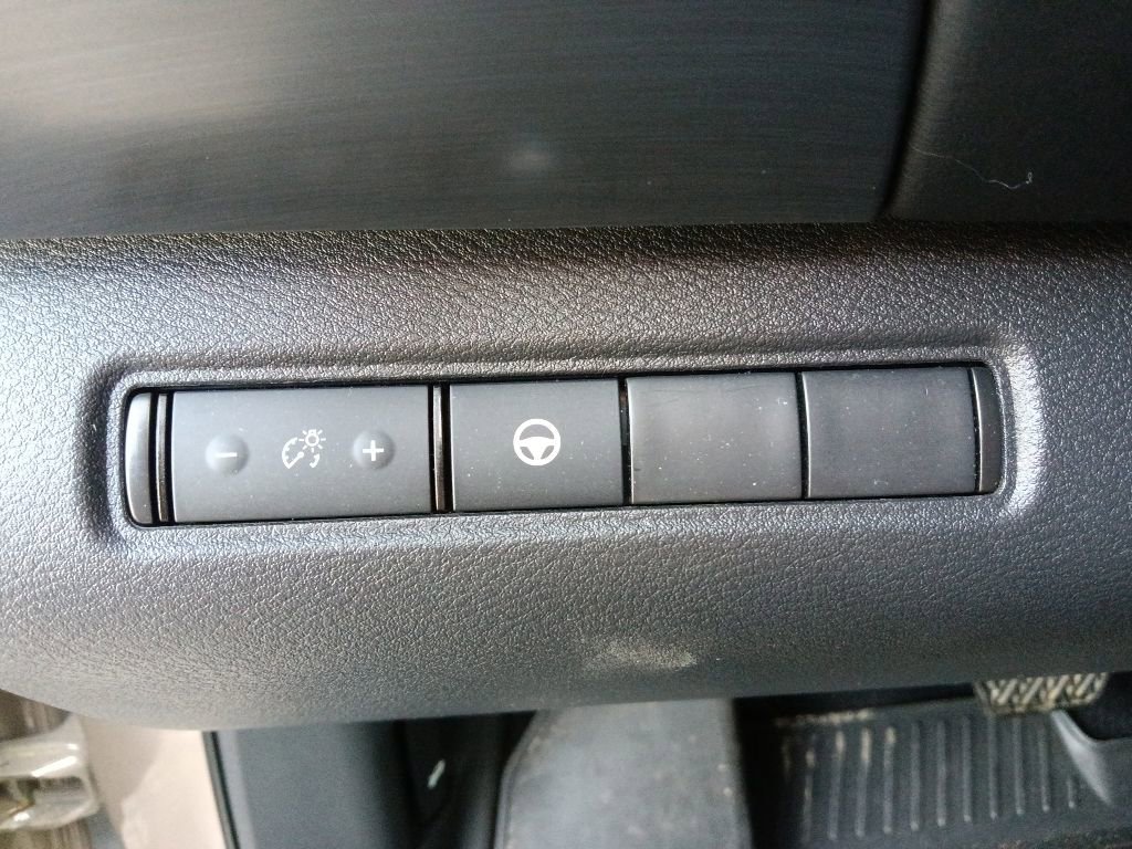 Used 2023 Nissan Pathfinder Rock Creek AWD/4WD image 17