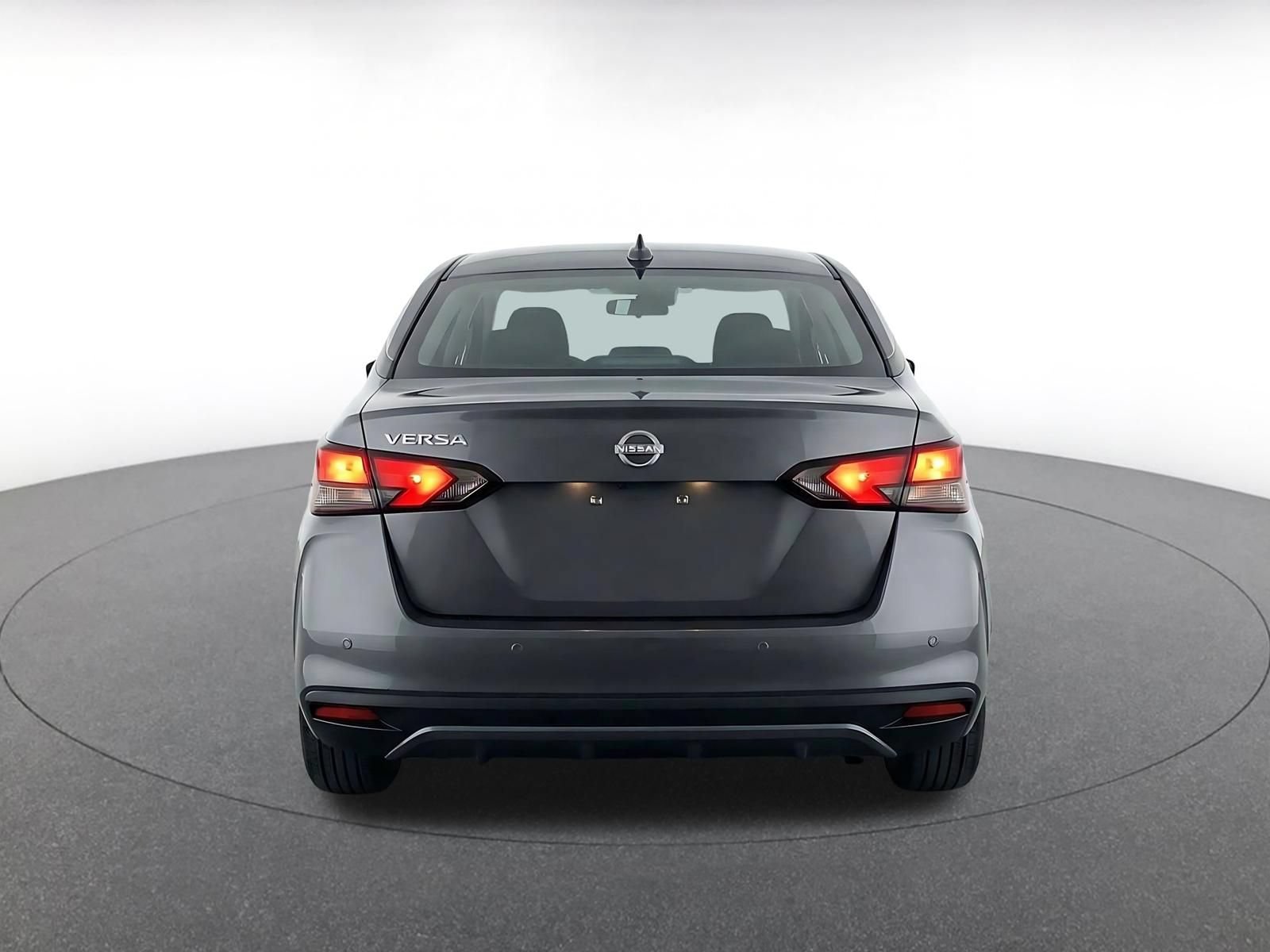 Used 2025 Nissan Versa SV FWD image 8