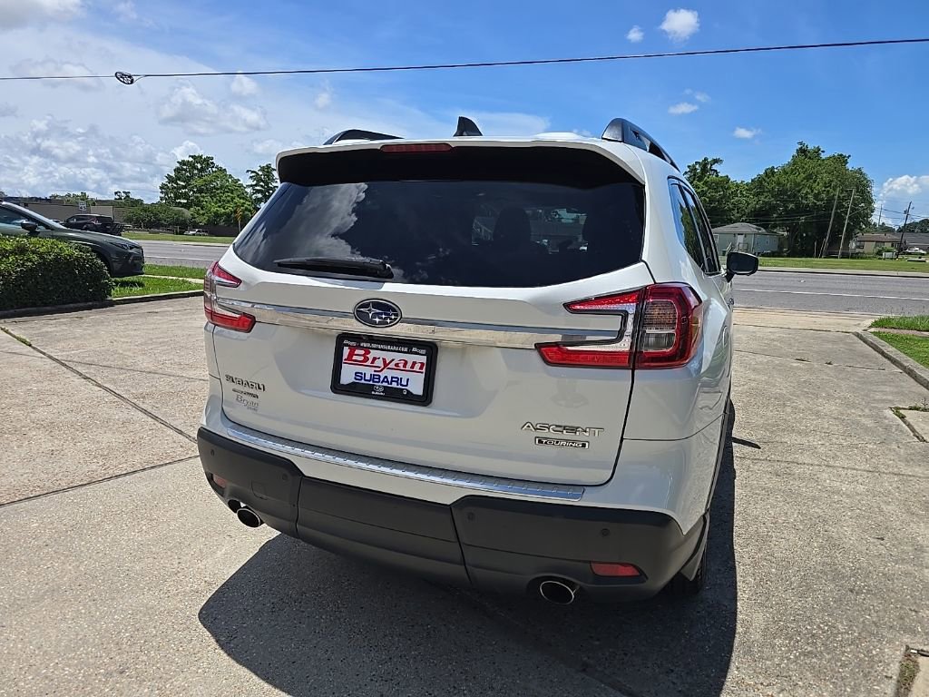 Used 2023 Subaru Ascent Touring AWD/4WD image 10