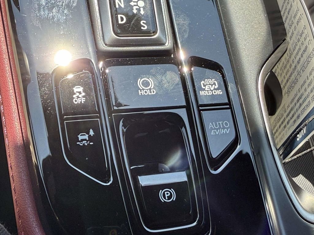 Used 2026 Lexus NX 450h+ AWD w/ Accessory Package (Z1) image 25