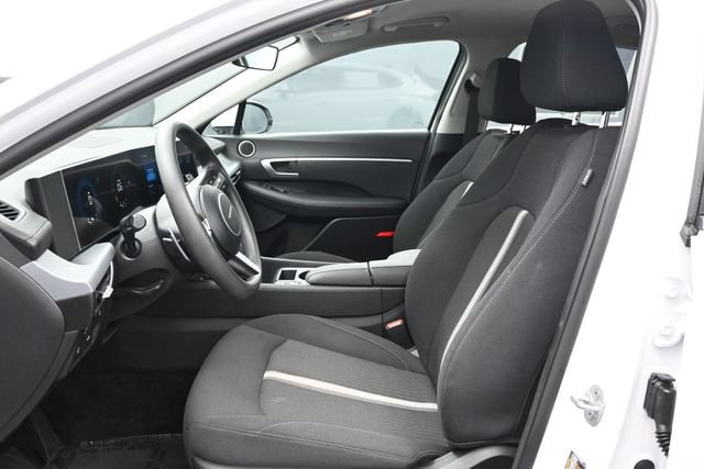 Used 2025 Hyundai Sonata SEL FWD image 7