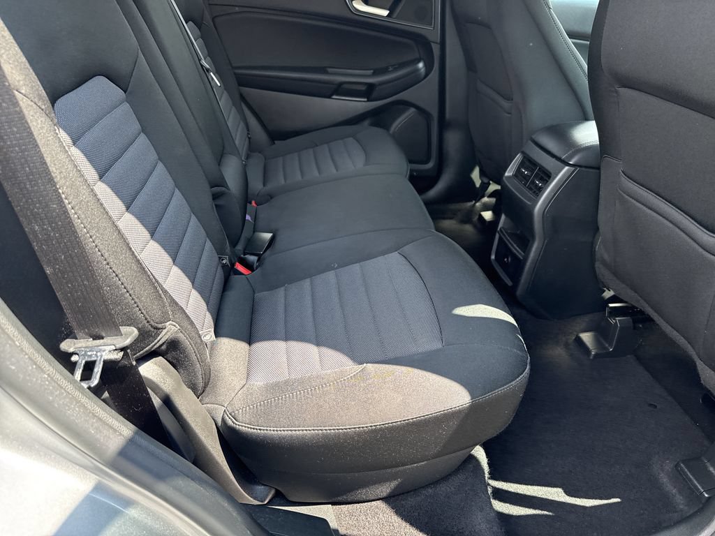 Used 2023 Ford Edge SE w/ Black Appearance Package AWD/4WD image 15