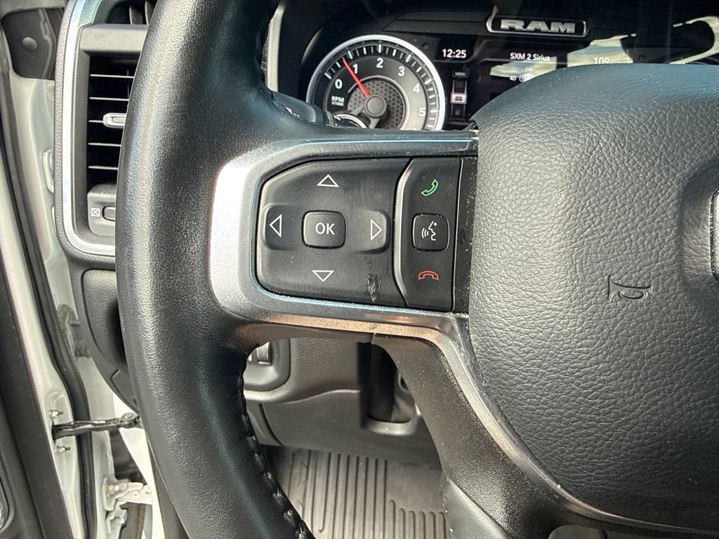 Used 2023 RAM 1500 Laramie AWD/4WD image 31